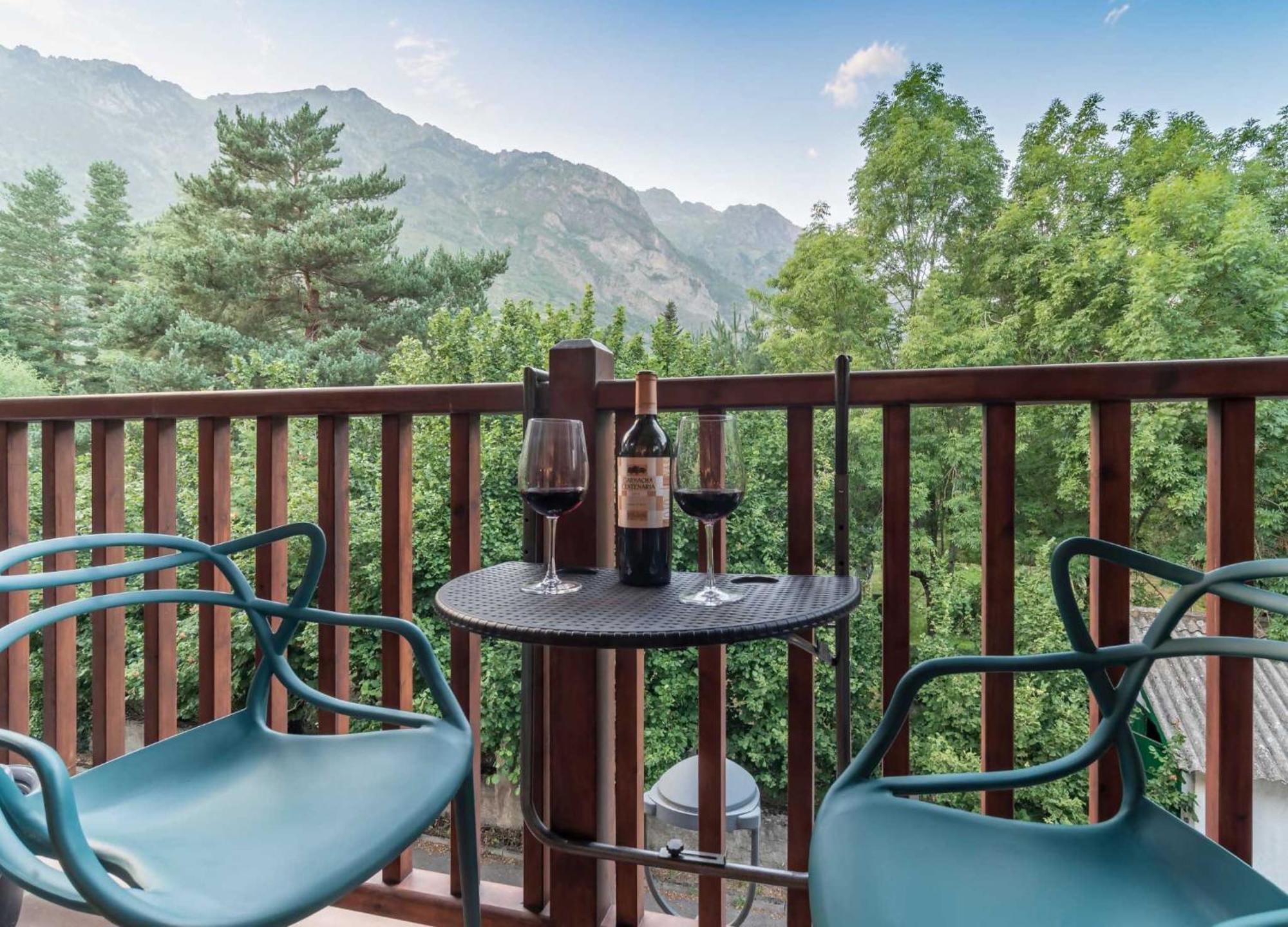 Apartmán Loira Casa Sanchines Duplex De Lujo En Benasque Exteriér fotografie