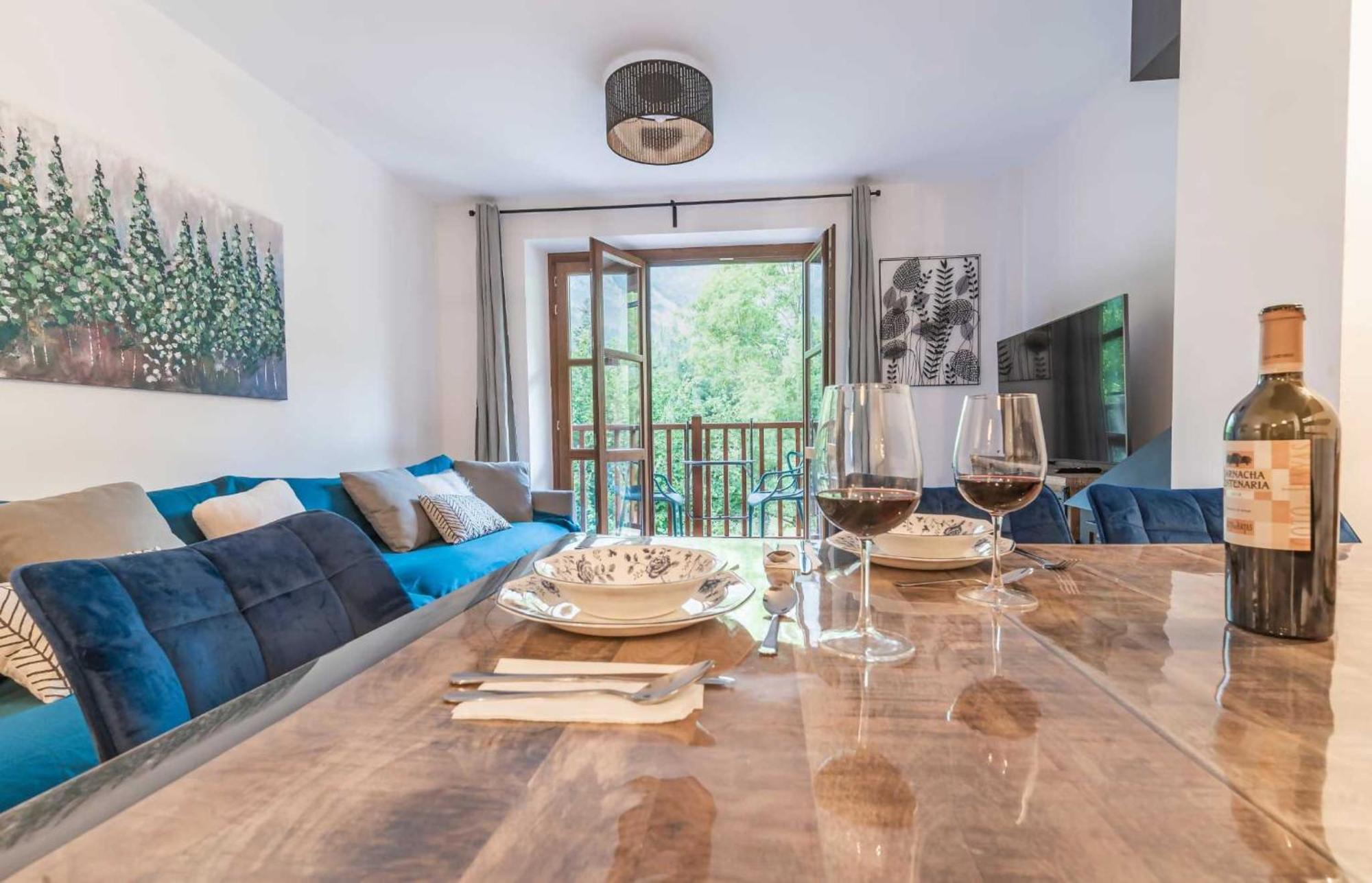 Apartmán Loira Casa Sanchines Duplex De Lujo En Benasque Exteriér fotografie
