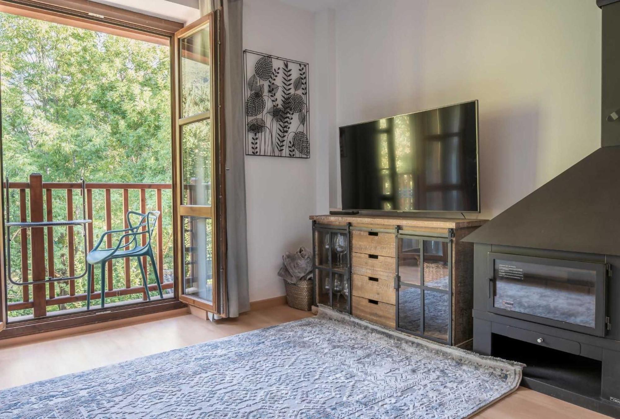 Apartmán Loira Casa Sanchines Duplex De Lujo En Benasque Exteriér fotografie